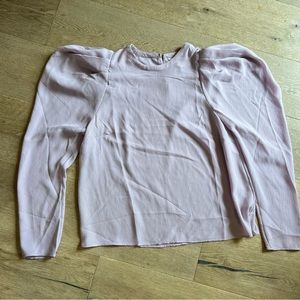 Lavender balloon sleeve blouse long sleeve top.